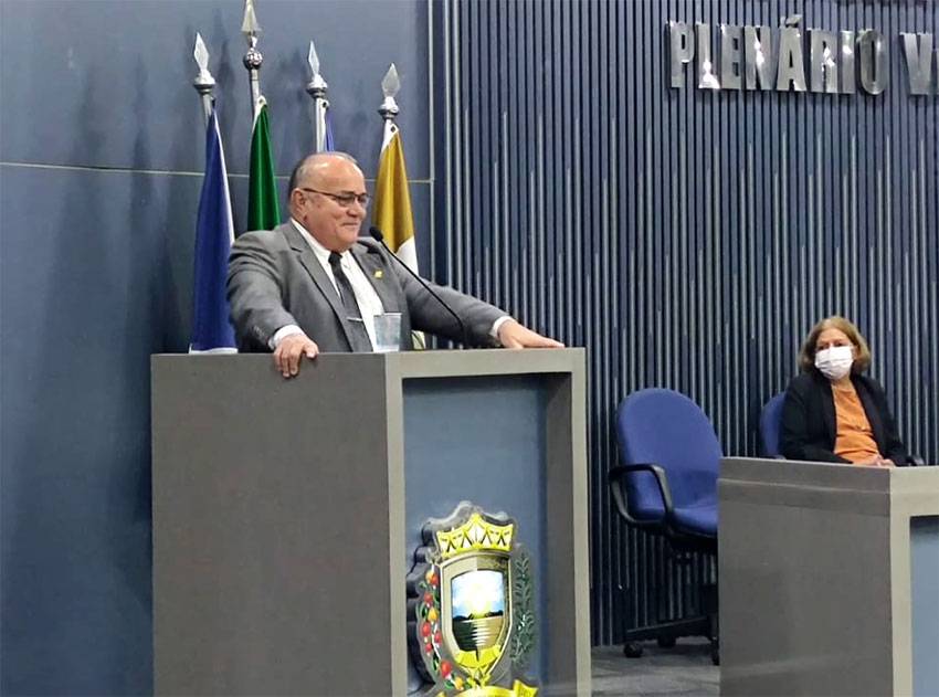 Draga Alana e Pêgo abandonam ação para tirar Antônio José Lira da Câmara de Vereadores